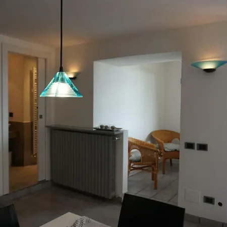 Nicoletta Apartamento Gargnano