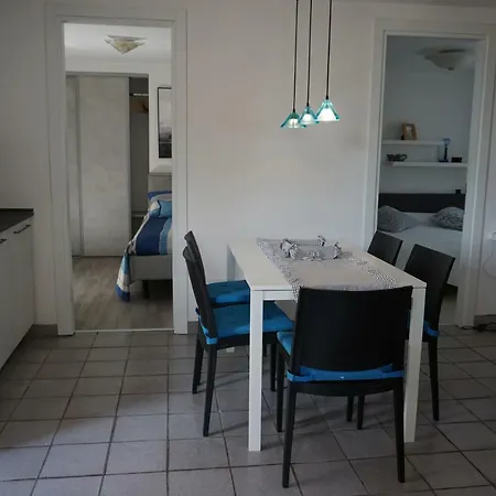 Nicoletta Apartamento Gargnano