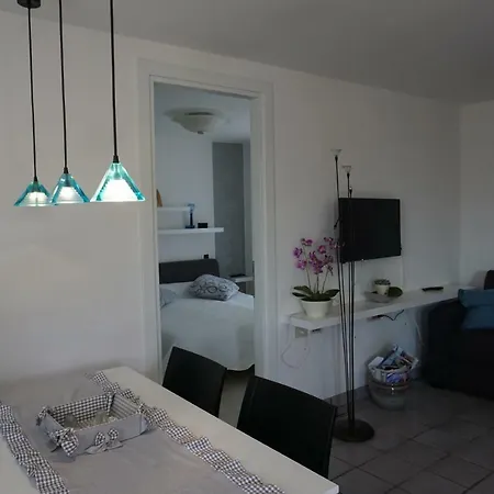 Nicoletta Apartamento Gargnano