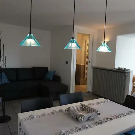 Nicoletta Apartamento Gargnano